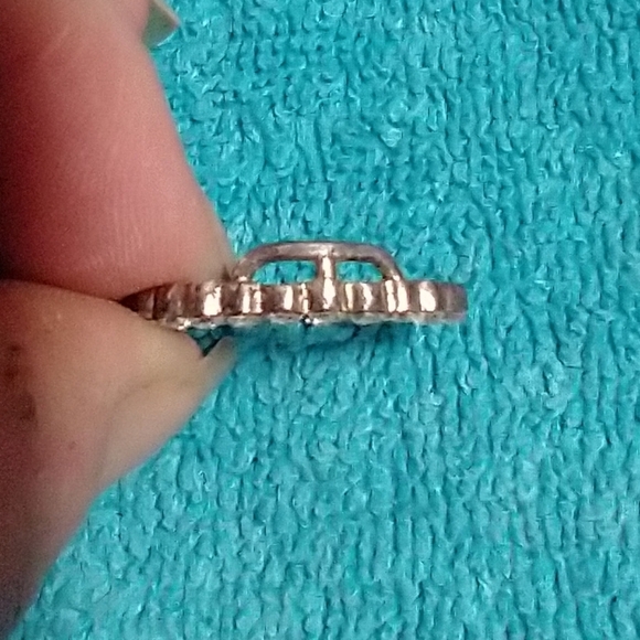 Elegant Silvertone Crystal Circle Pendant - Picture 5 of 5